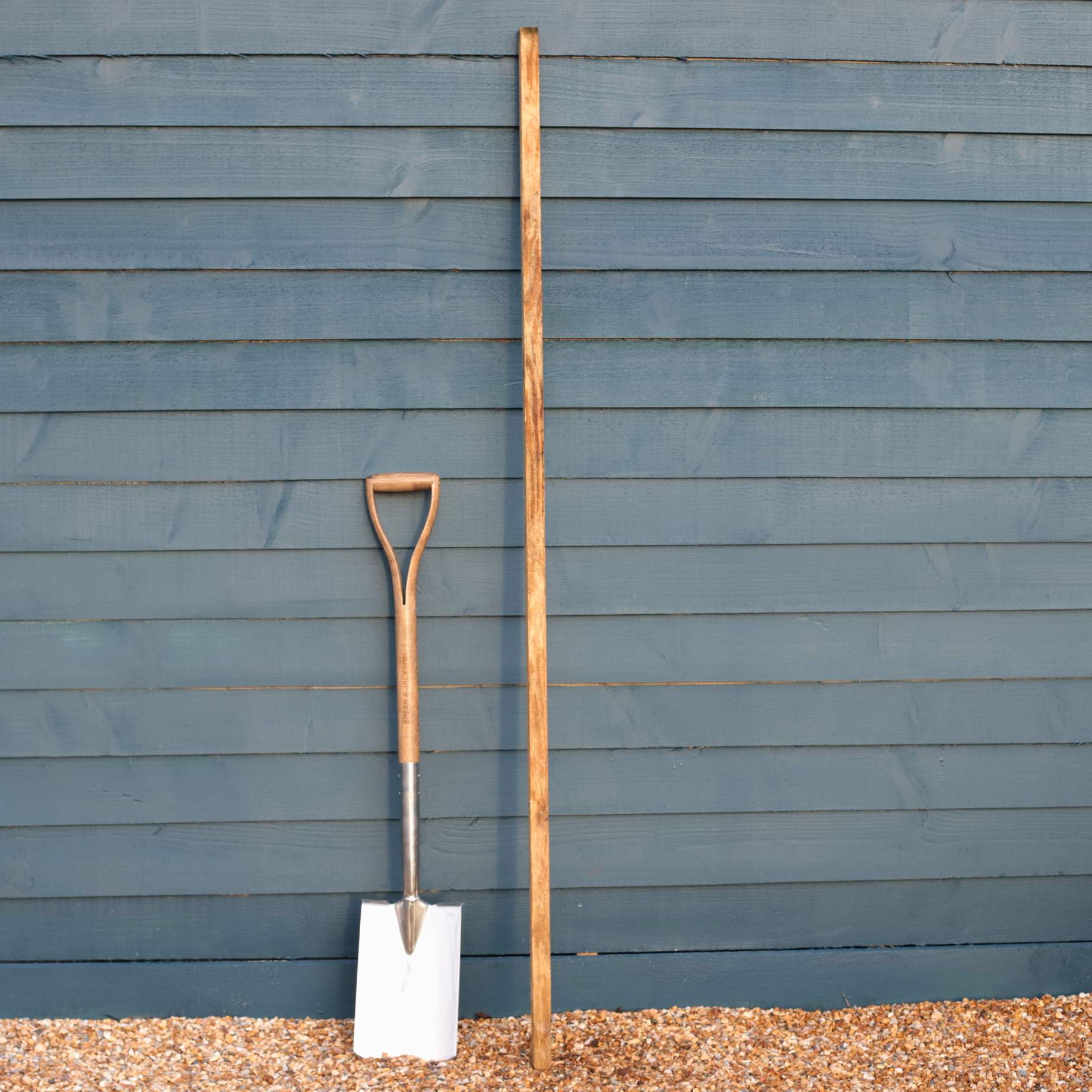 180cm Tall Tree Stake & Supersoft Tie - Image 2
