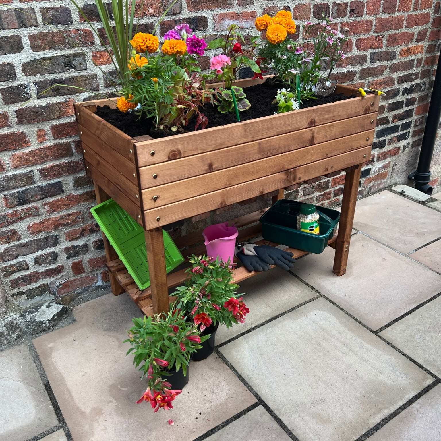 Premium Trough Veg Planter | Redwood - Image 4